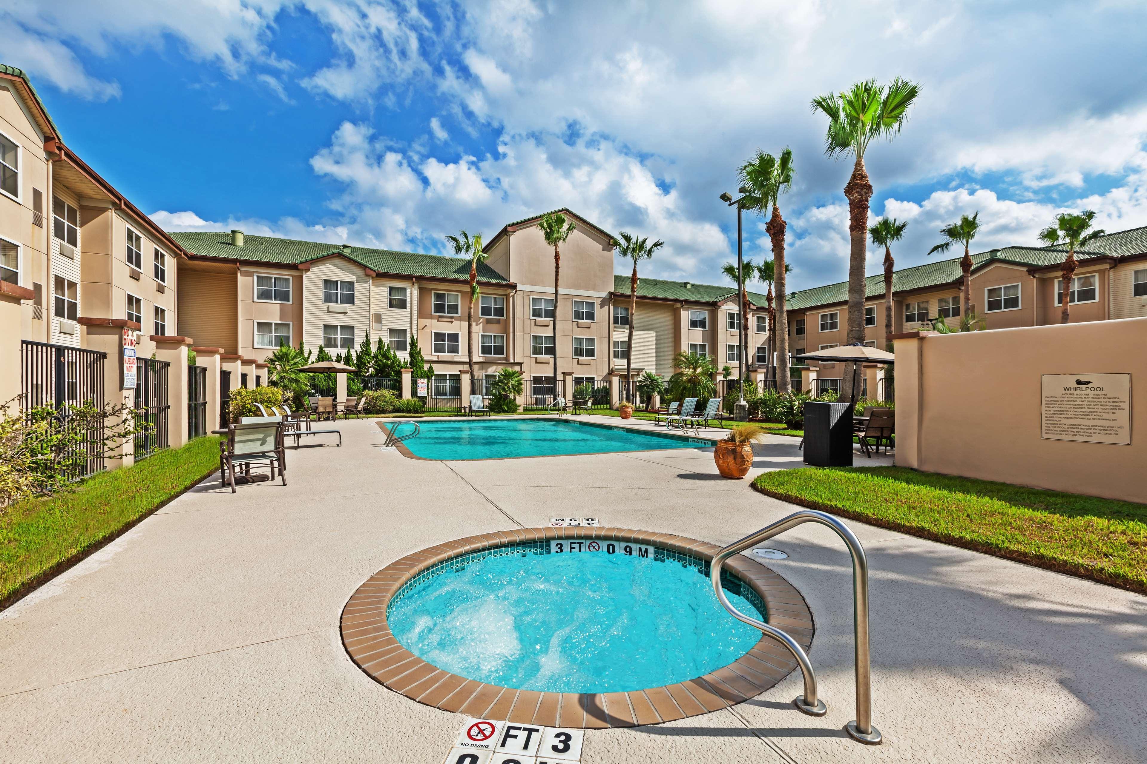 Homewood Suites By Hilton Brownsville Zewnętrze zdjęcie